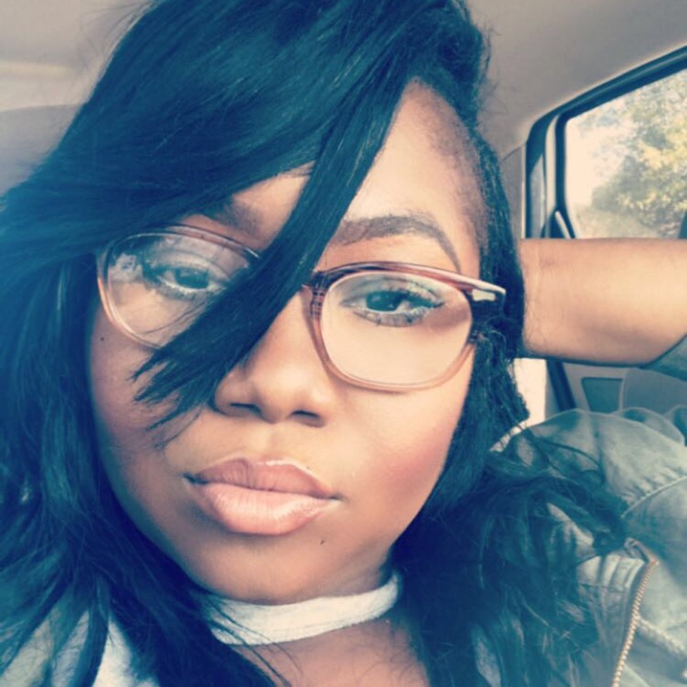 Meet your Posher, Shamiya